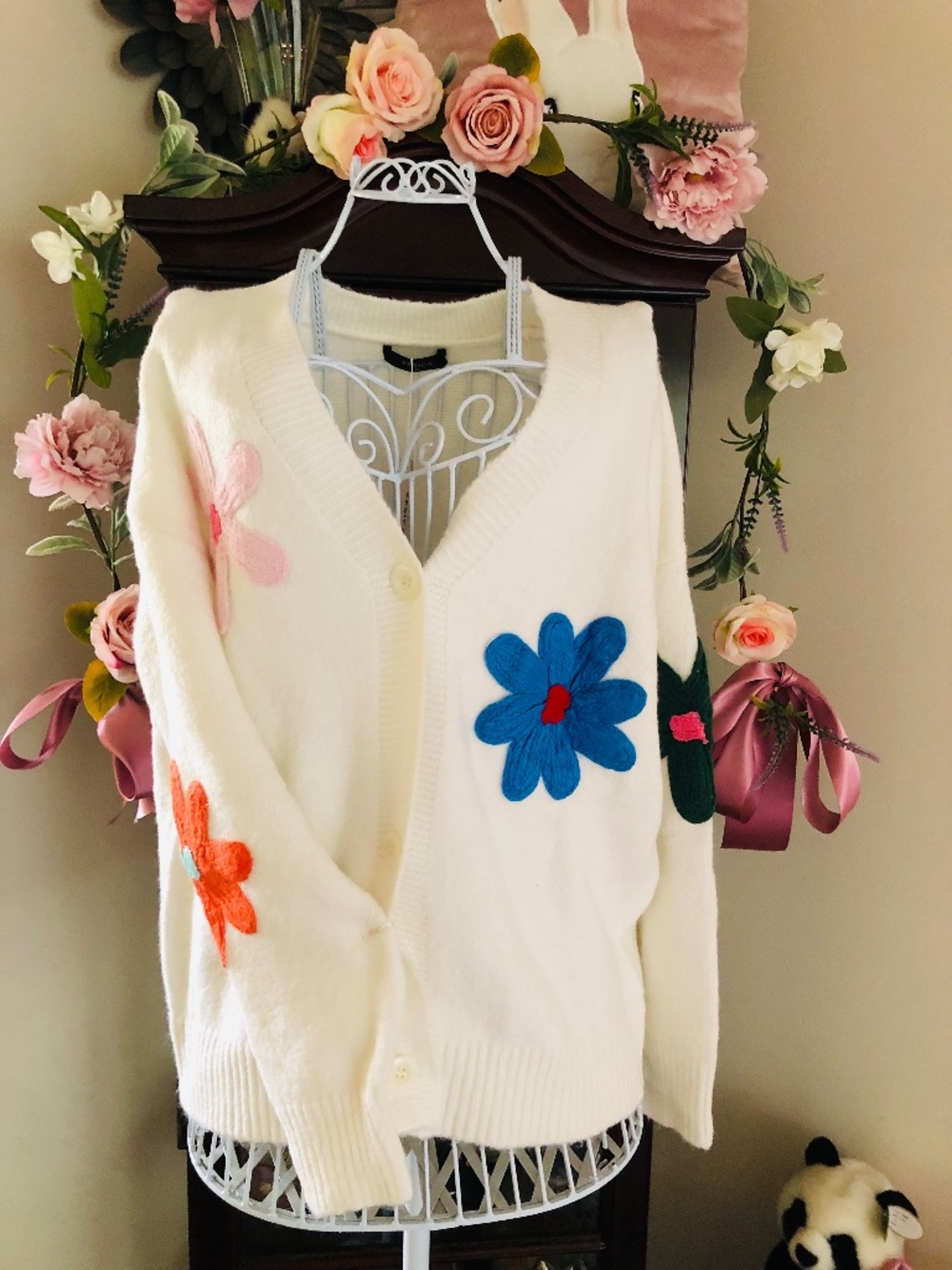 Just in NWT ZESICA Designs Spring 2026 Floral Cardigan
